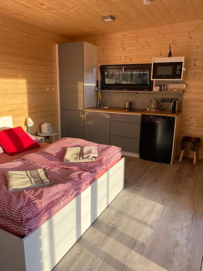 Chatka - B - Vyhlidka Nad Rekou Zdiby Esterno foto